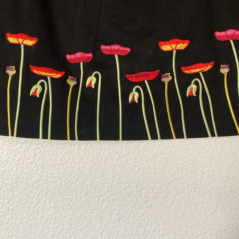 Nicola Quilter Black Embroidered Mini Skirt - Picture 2 of 6